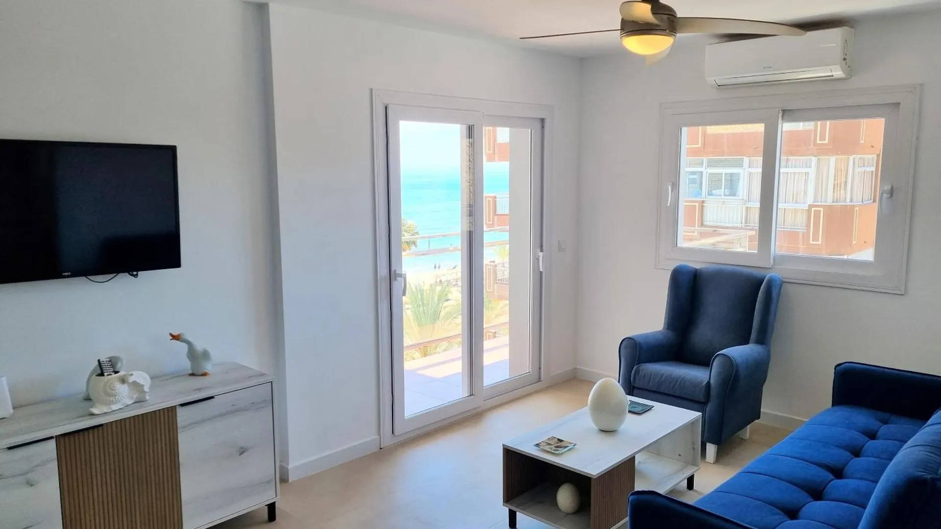 Barbados Beach And Pool Apartment Fuengirola Spain