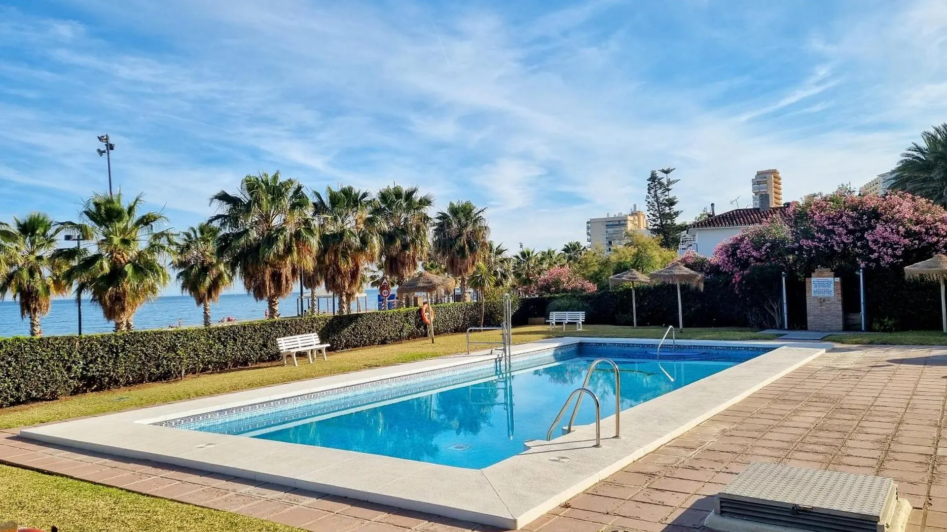 Barbados Beach And Pool Apartment Fuengirola 0*,  Spain